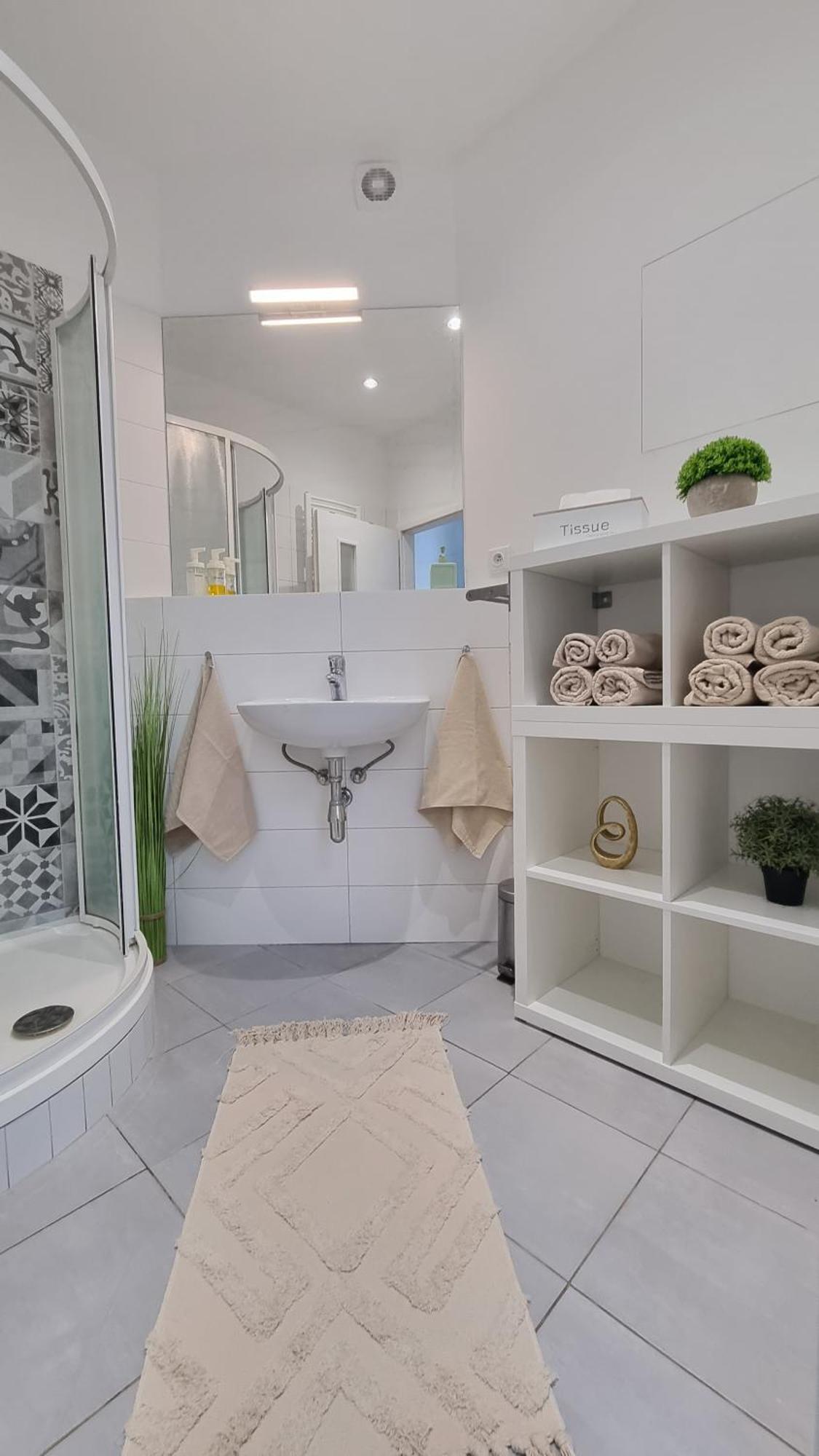 Finnem Rentals Tyrsova Πράγα Εξωτερικό φωτογραφία